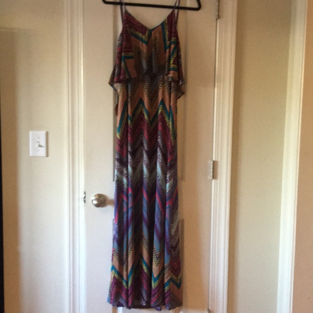 Verionicam. Maxi dress patterned NWT